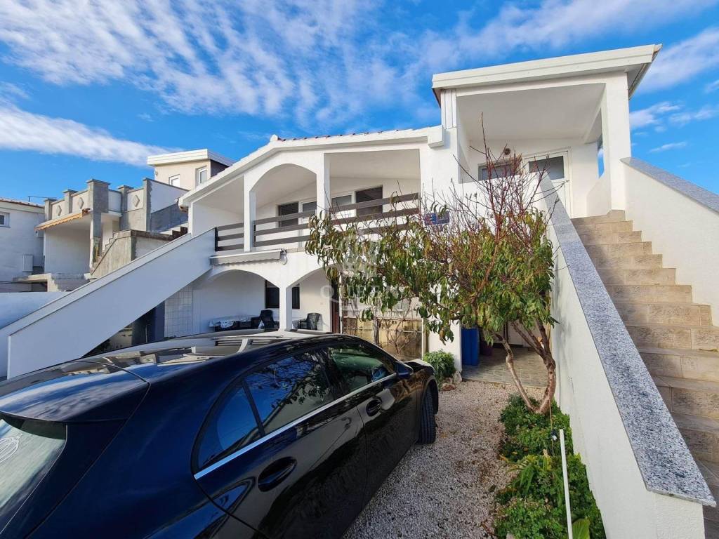 Apartmanska kuća, Prodaja, Vir, Vir