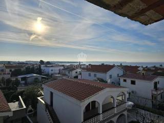 Stambeno poslovni objekt, Prodaja, Vir, Vir