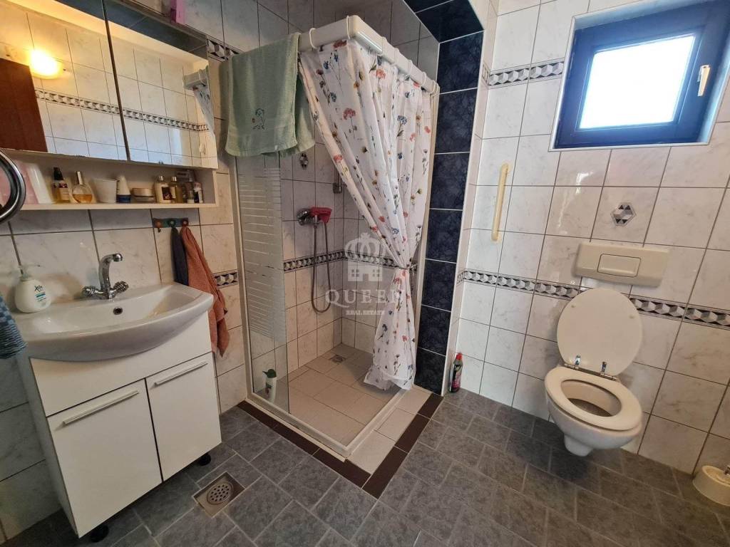 Apartmanska kuća, Prodaja, Vir, Vir