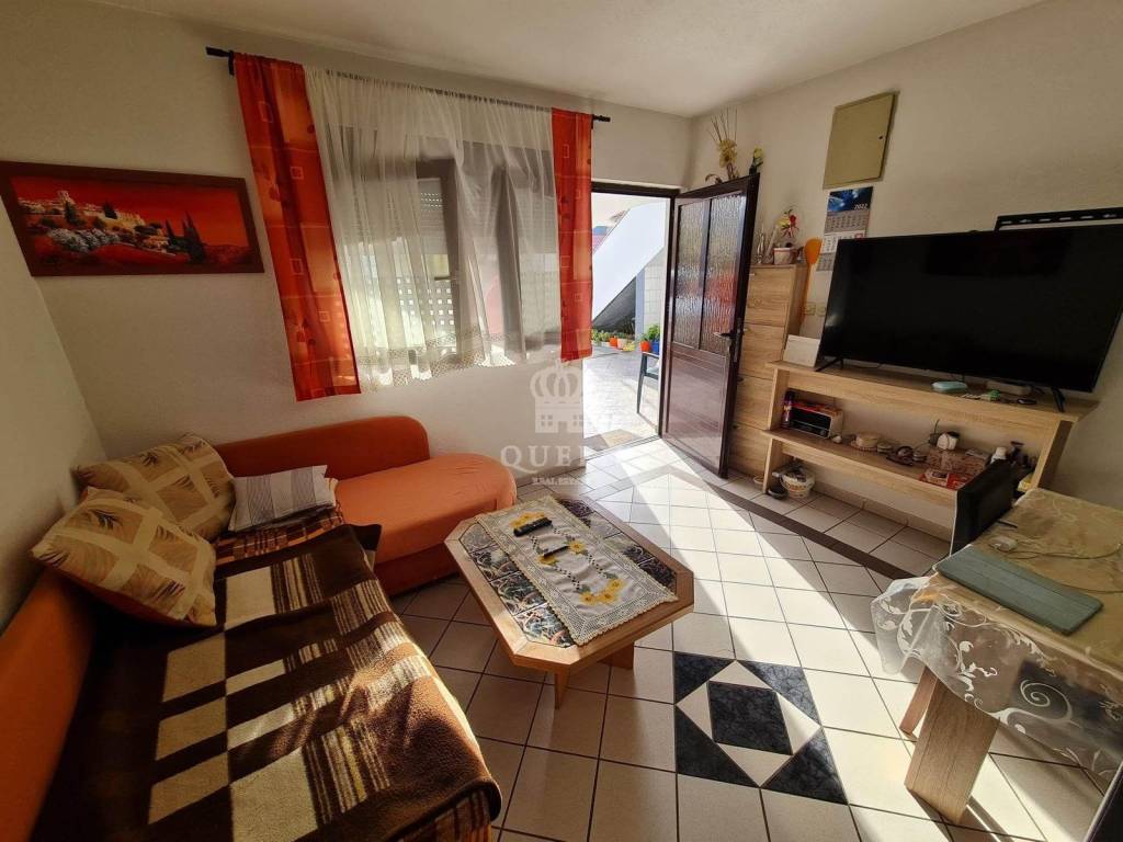 Apartmanska kuća, Prodaja, Vir, Vir