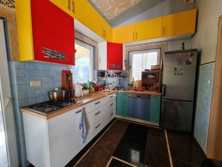 Apartmanska kuća, Prodaja, Vir, Vir