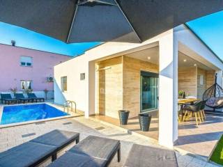 Kuća prizemnica, Prodaja, Vir, Vir