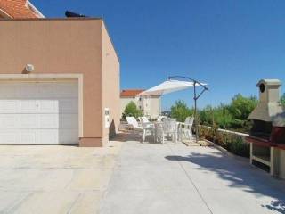 Apartmanska kuća, Prodaja, Vir, Vir