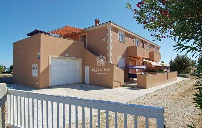 Apartmanska kuća, Prodaja, Vir, Vir