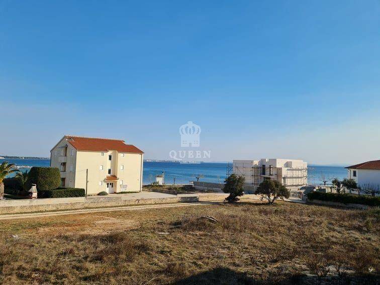 Apartmanska kuća, Prodaja, Vir, Vir