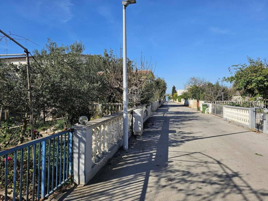 Apartmanska kuća, Prodaja, Vir, Vir