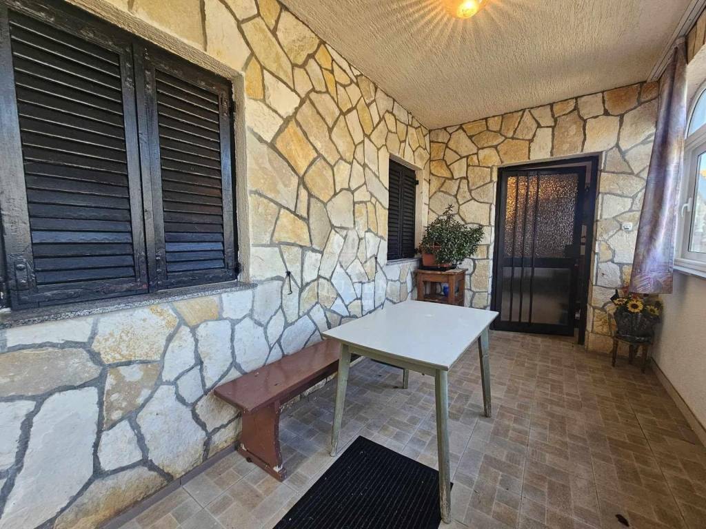 Apartmanska kuća, Prodaja, Vir, Vir