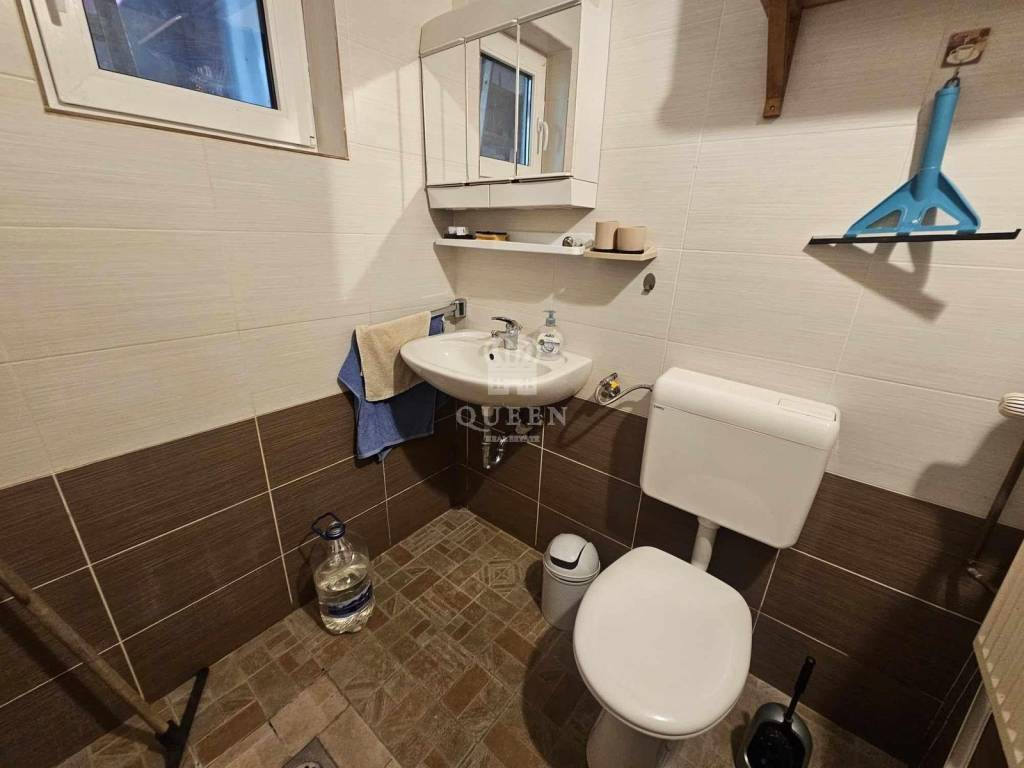 Apartmanska kuća, Prodaja, Vir, Vir