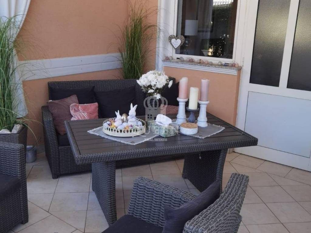 Apartmanska kuća, Prodaja, Vir, Vir