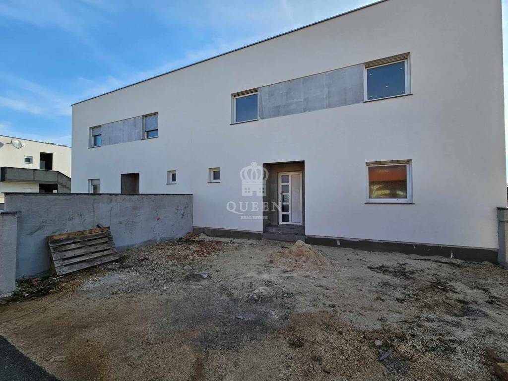 Dvojna kuća, Prodaja, Vir, Vir