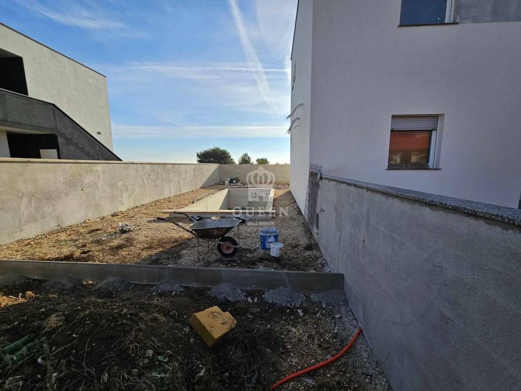 Dvojna kuća, Prodaja, Vir, Vir