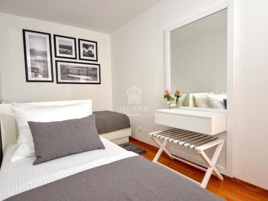 Luksuzna kuća, Prodaja, Vir, Vir