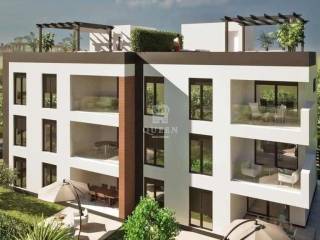 Luksuzni apartman, Prodaja, Privlaka, Privlaka