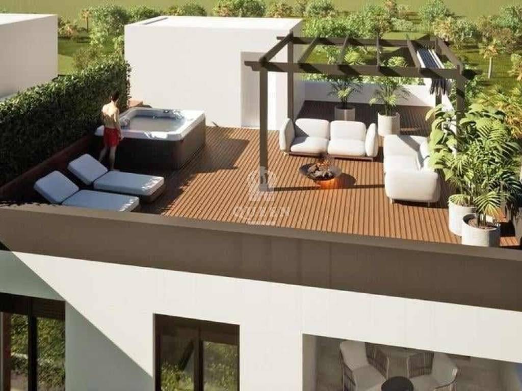 Luksuzni apartman, Prodaja, Privlaka, Privlaka