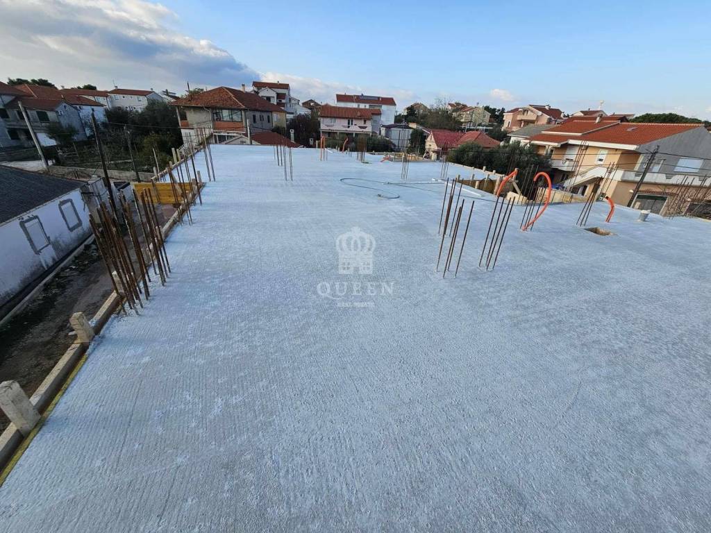 Luksuzni apartman, Prodaja, Privlaka, Privlaka