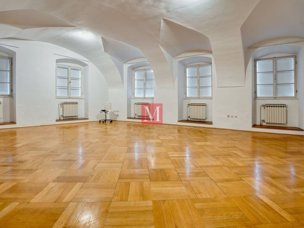 Stan u zgradi, Najam, Zagreb, Gornji Grad - Medveščak