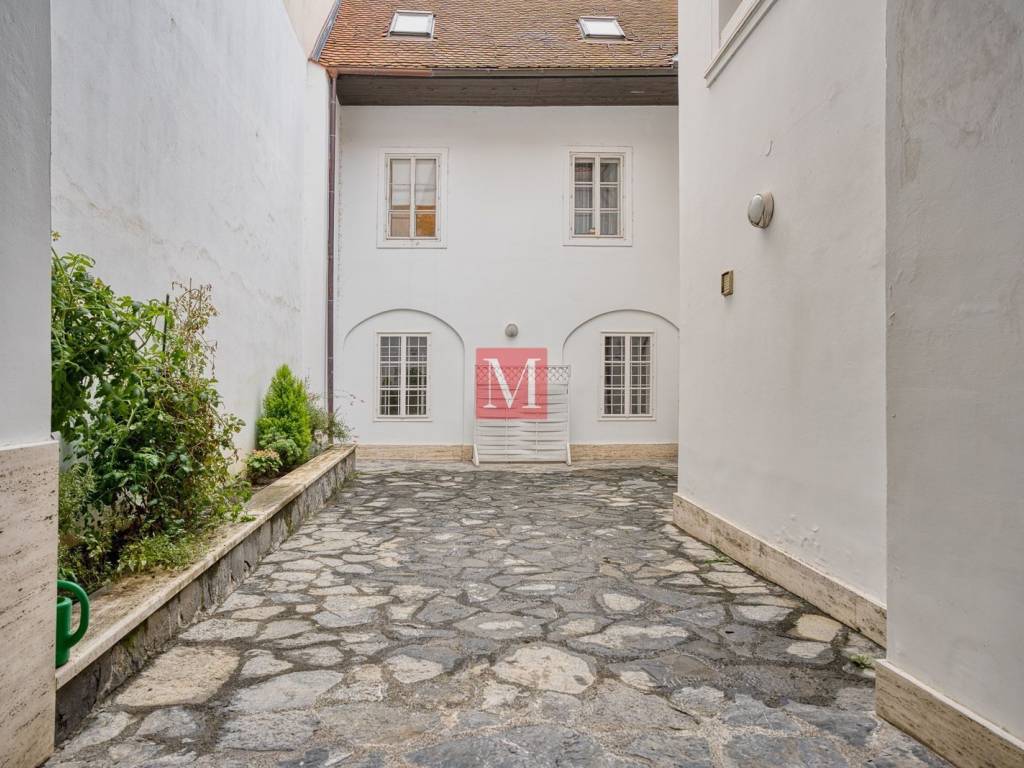 Stan u zgradi, Najam, Zagreb, Gornji Grad - Medveščak