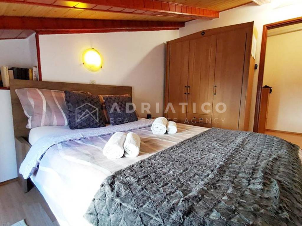 Stan u starijoj zgradi, Prodaja, Rovinj, Rovinj
