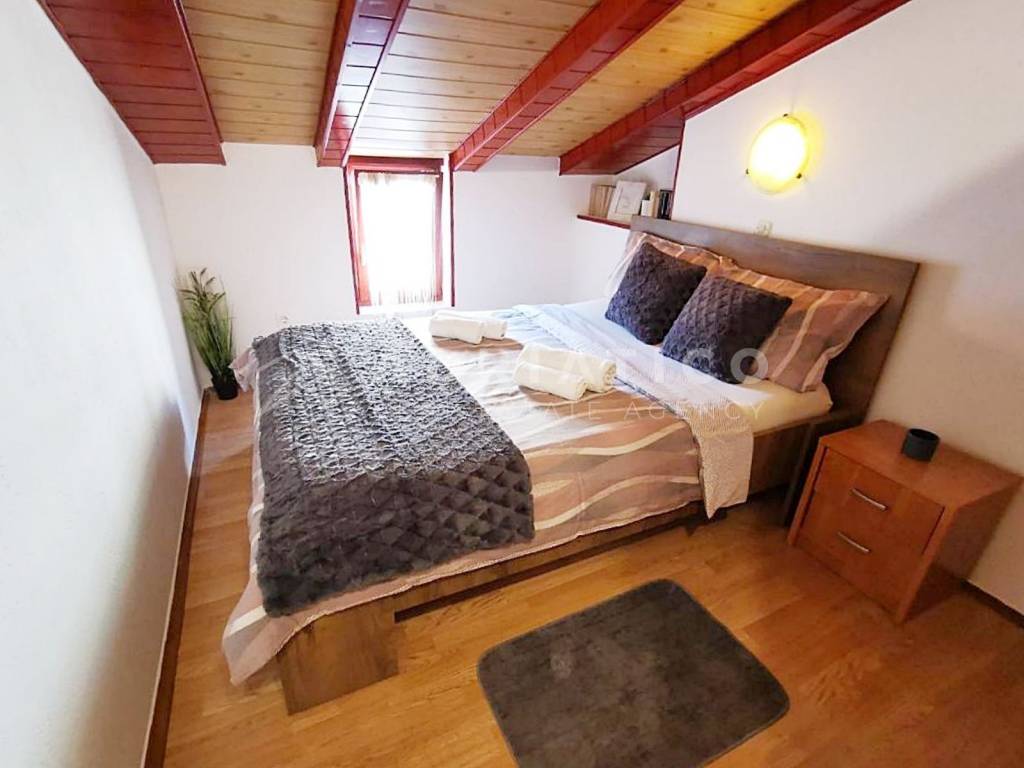 Stan u starijoj zgradi, Prodaja, Rovinj, Rovinj