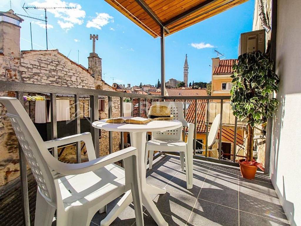 Stan u starijoj zgradi, Prodaja, Rovinj, Rovinj