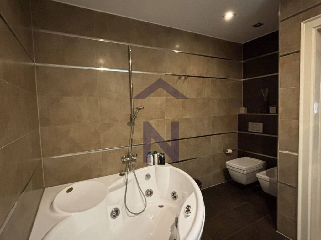 Stan u zgradi, Prodaja, Zadar, Zadar