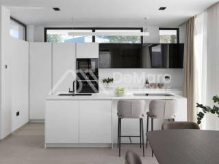 Vila, Prodaja, Sukosan, Sukosan