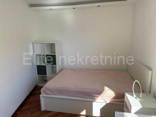 Stan u zgradi, Najam, Rijeka, Zapad