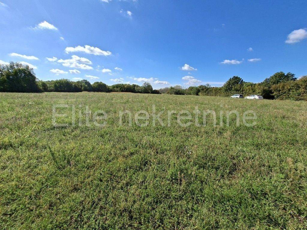 Industrijsko zemljište, Prodaja, Kanfanar, Kanfanar