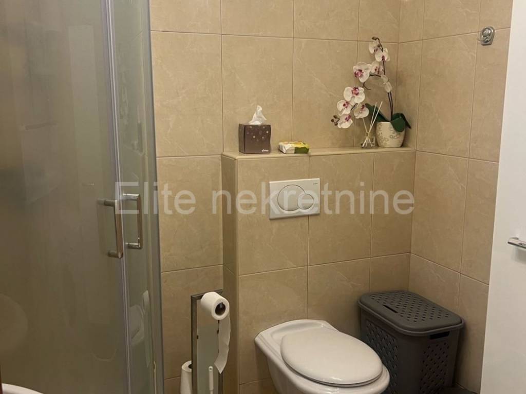 Stan u kući, Prodaja, Krk, Pinezići
