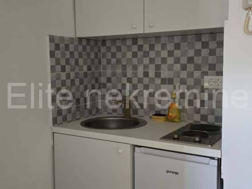 Stan u zgradi, Najam, Rijeka, Zapad