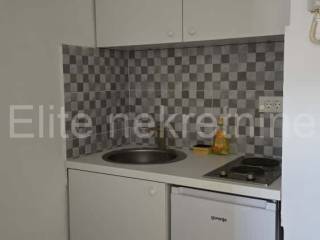 Stan u zgradi, Najam, Rijeka, Zapad