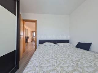 Apartman na moru, Prodaja, Vir, Vir
