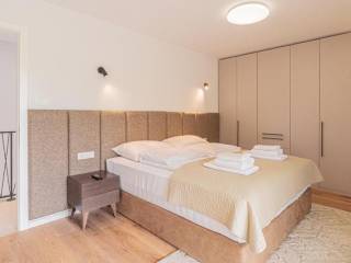 Vila, Prodaja, Porec, Porec