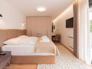 Vila, Prodaja, Porec, Porec