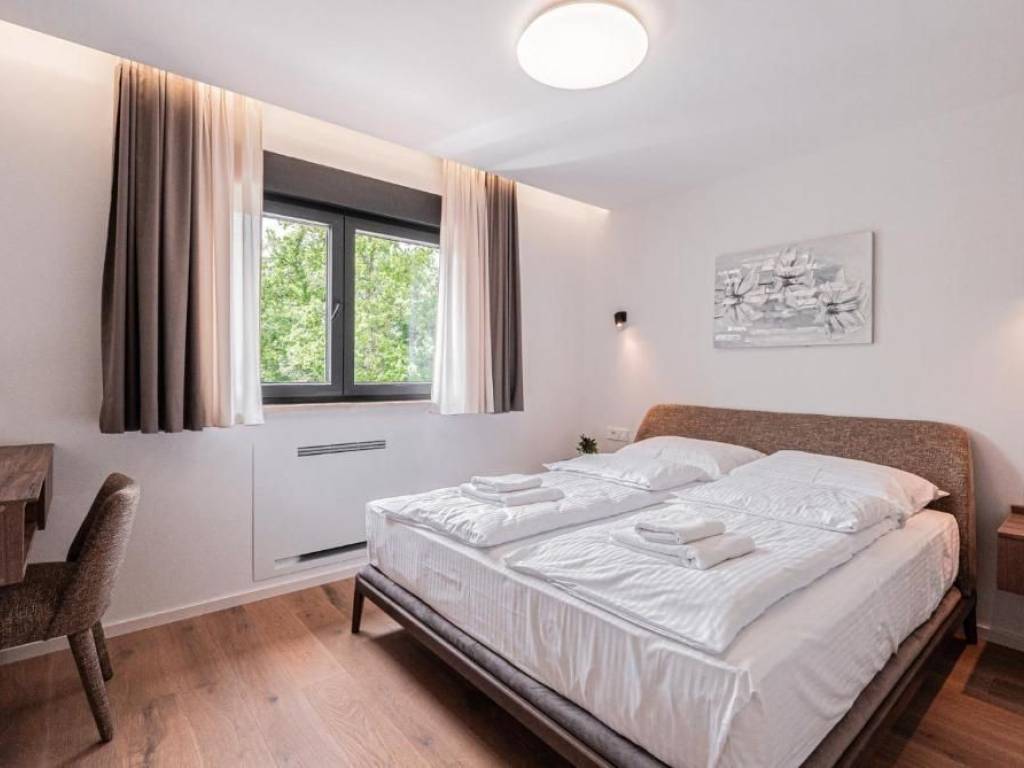 Vila, Prodaja, Porec, Porec