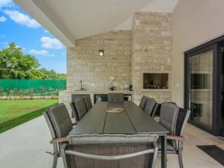 Vila, Prodaja, Porec, Porec