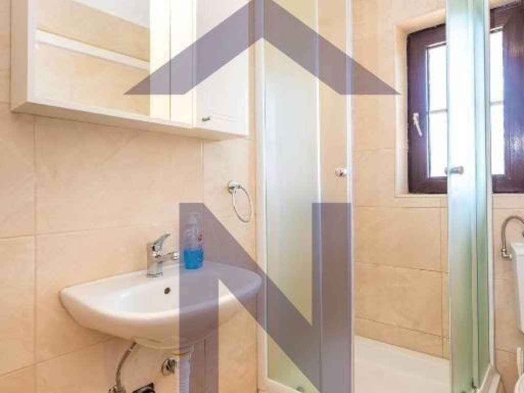 Stambeno poslovni objekt, Prodaja, Novalja, Novalja