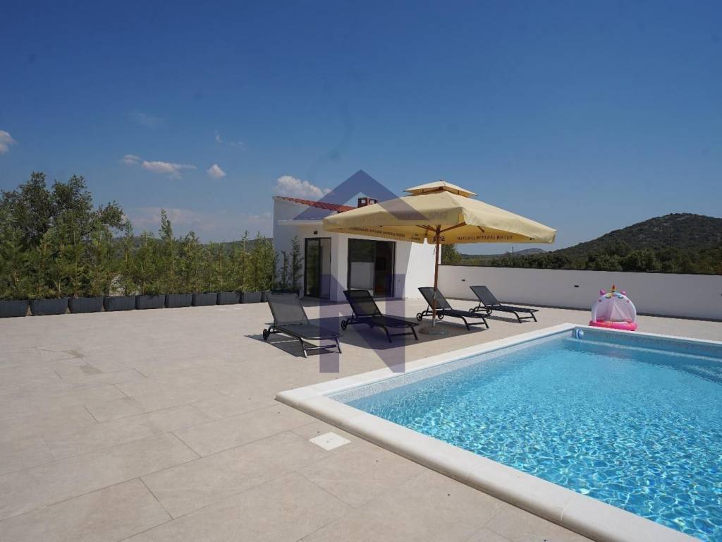 Vila, Prodaja, Polača, Donja Jagodnja