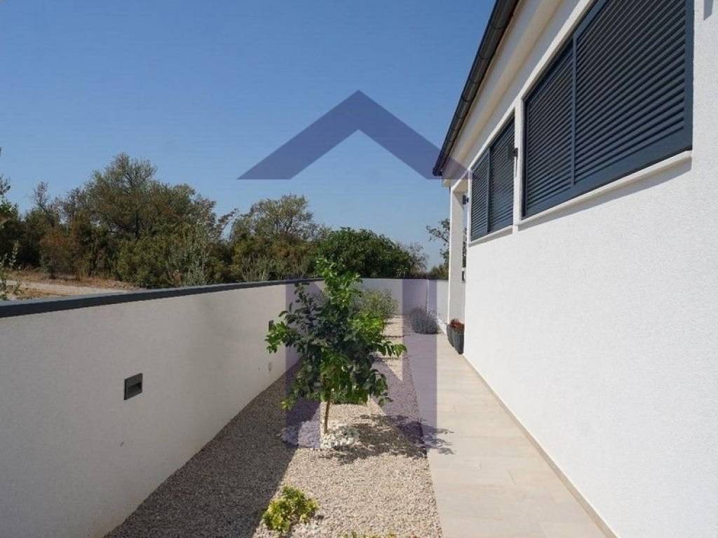 Vila, Prodaja, Polača, Donja Jagodnja