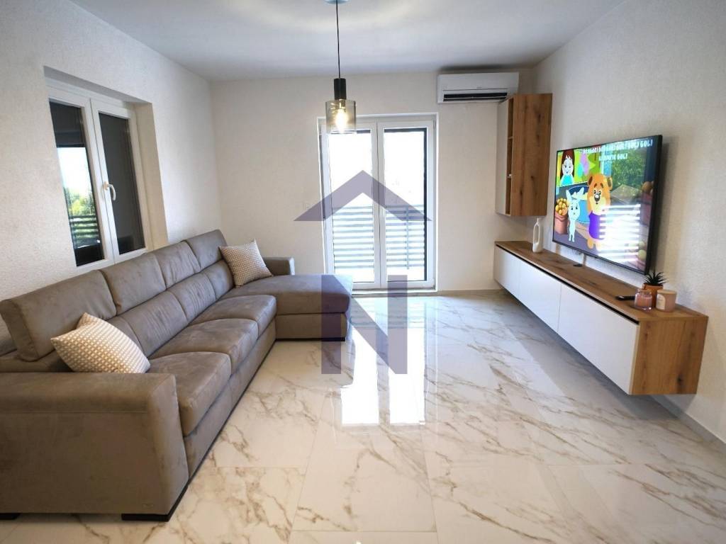 Vila, Prodaja, Polaca, Donja Jagodnja