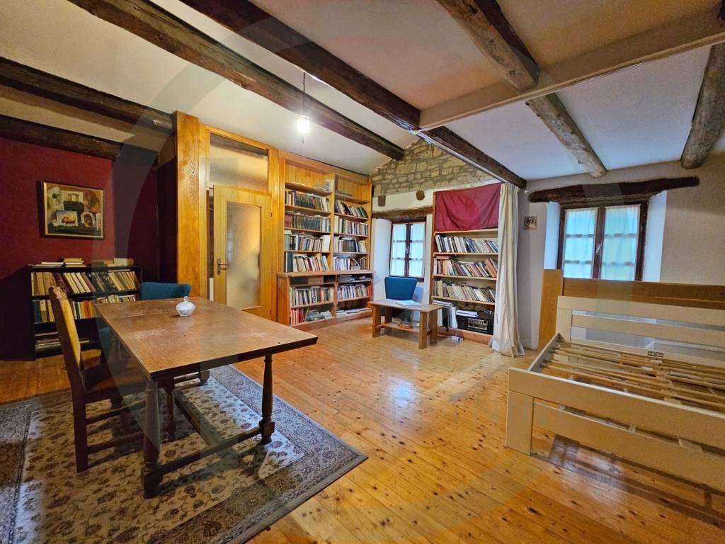 Kamena kuća, Prodaja, Motovun, Motovun