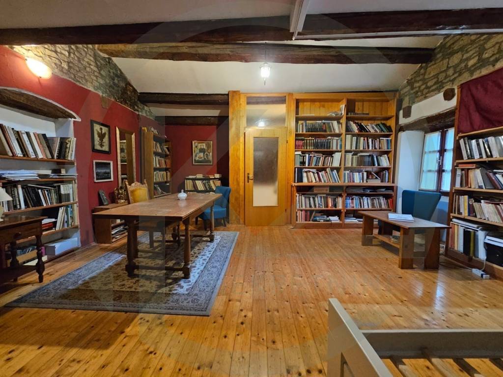 Kamena kuća, Prodaja, Motovun, Motovun