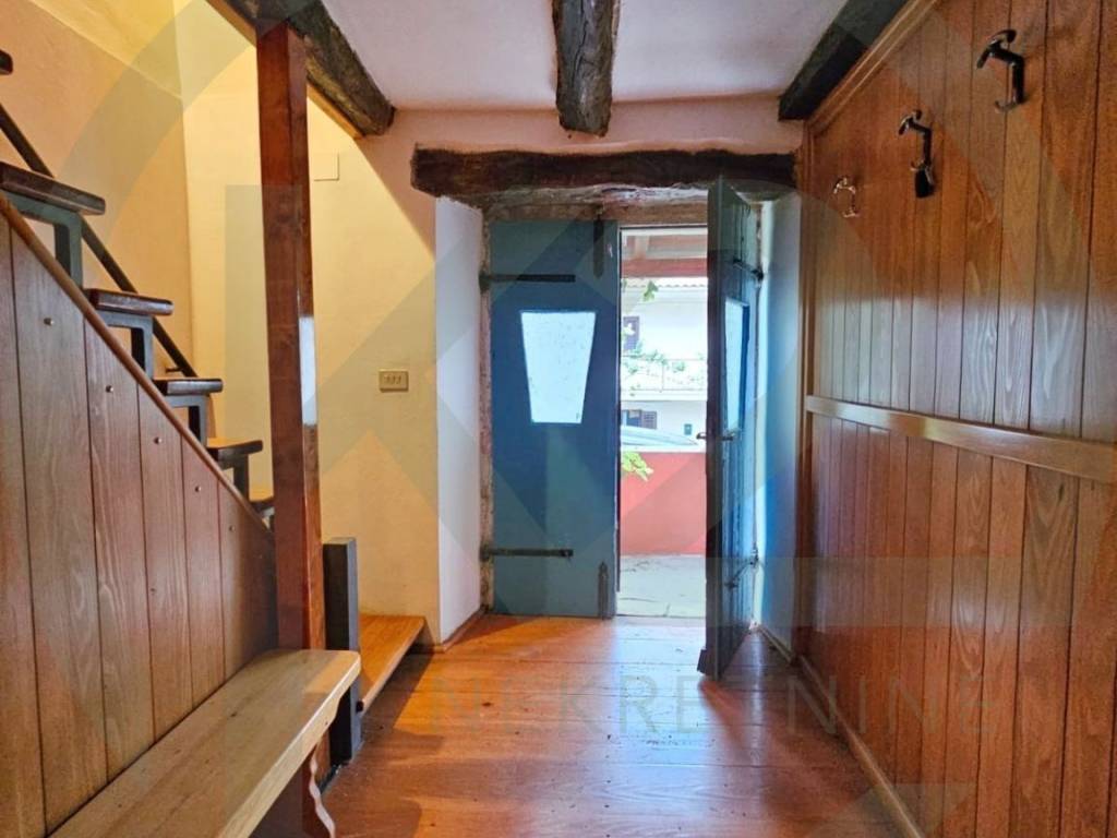 Kamena kuća, Prodaja, Motovun, Motovun