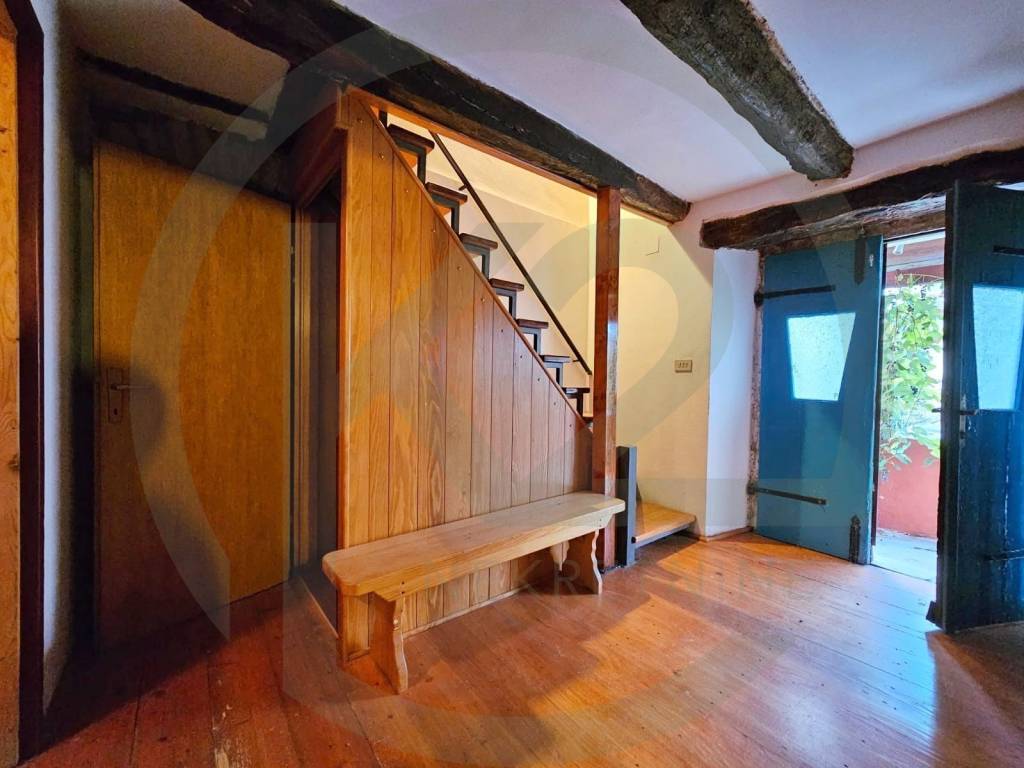 Kamena kuća, Prodaja, Motovun, Motovun