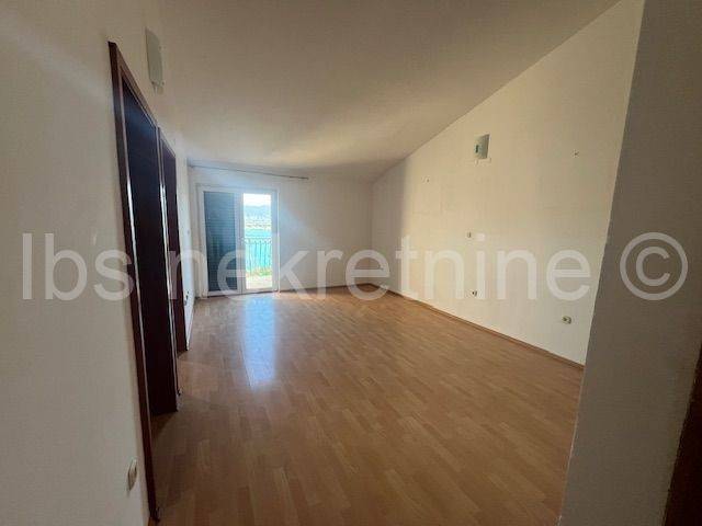 Apartmanska kuća, Prodaja, Trogir, Čiovo