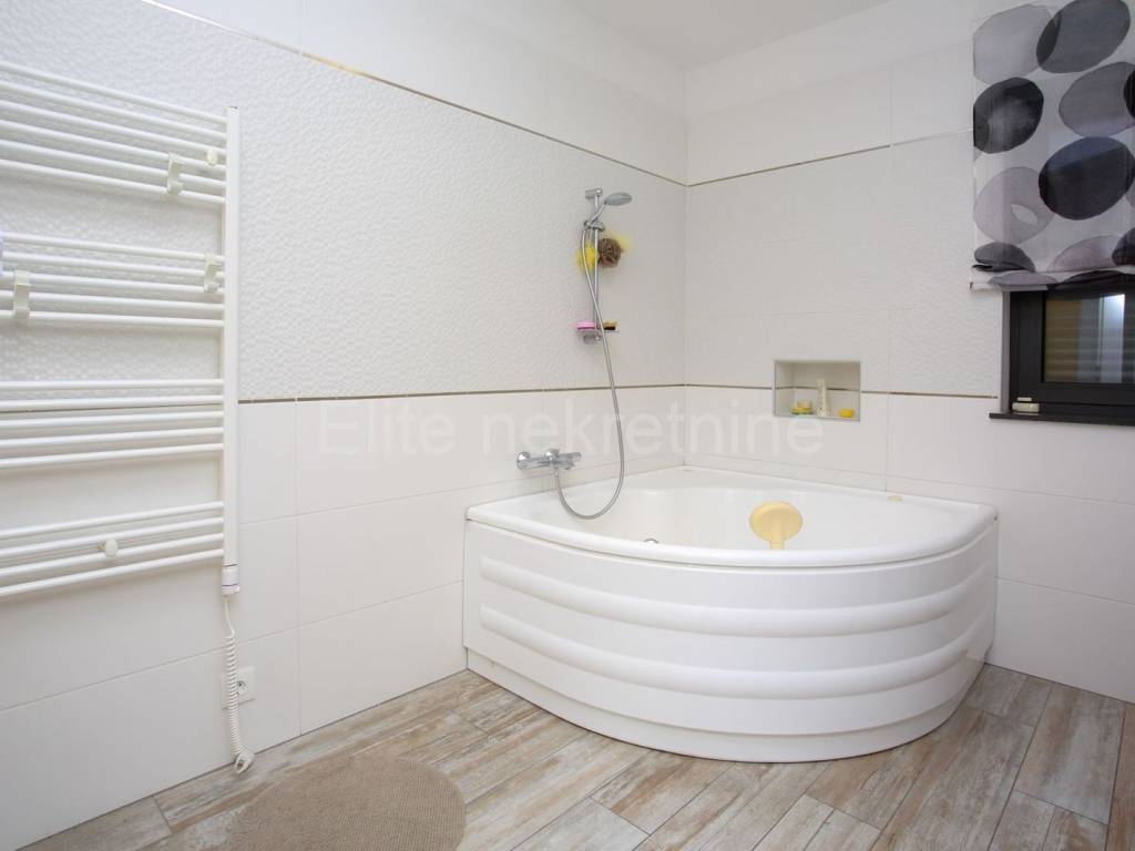 Stan u kući, Najam, Kostrena, Vrh Martinšćice