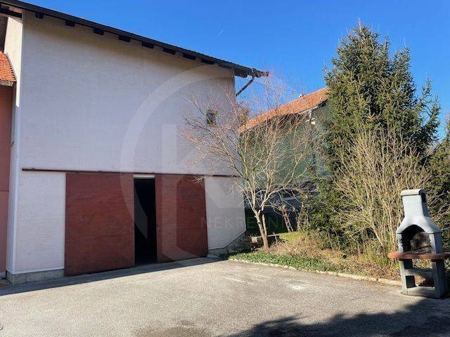 Obiteljska kuća, Prodaja, Kumrovec, Ravno Brezje