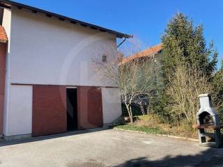 Obiteljska kuća, Prodaja, Kumrovec, Ravno Brezje