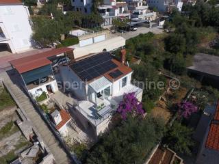 Samostojeća kuća, Prodaja, Okrug, Okrug Gornji