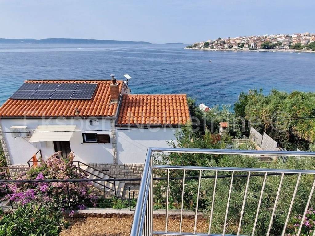 Samostojeća kuća, Prodaja, Okrug, Okrug Gornji